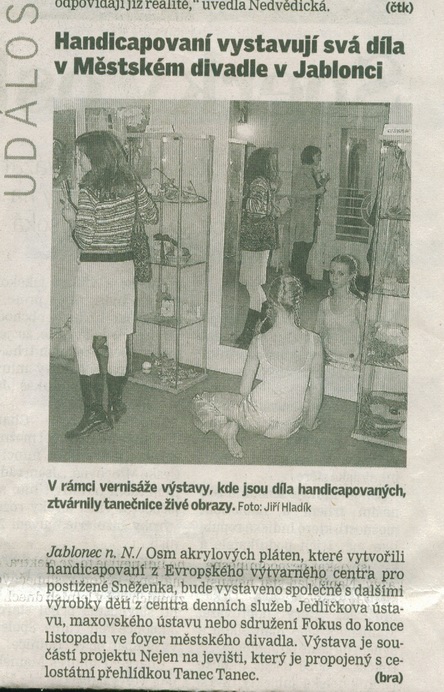 Vystava_v_jabloneckem_divadle_jablonecky_Denik_1.11.07.jpg